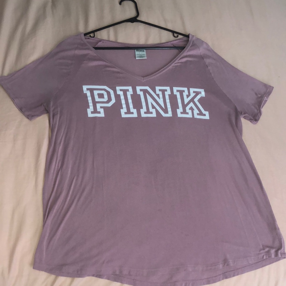 Victoria’s Secret t shirt